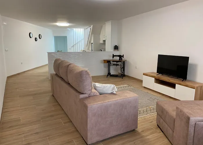 Singer's Lounge * Porto de Mós